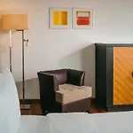 Main Plaza Tower 4*