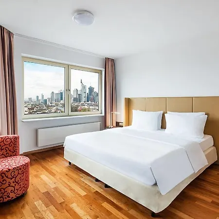 Main Plaza Tower فندق 4*