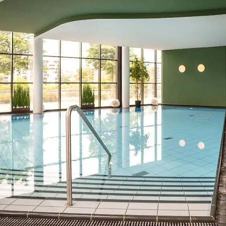 Main Plaza Tower, Worldhotels Elite 4* Fráncfort del Meno