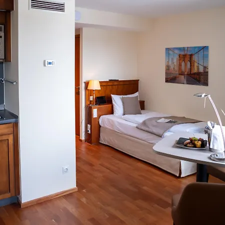 Hotel Main Plaza Tower, Worldhotels Elite Frankfurt am Main