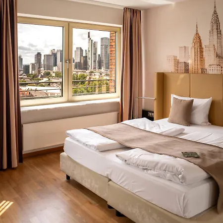 Hotel Main Plaza Tower, Worldhotels Elite Fráncfort del Meno